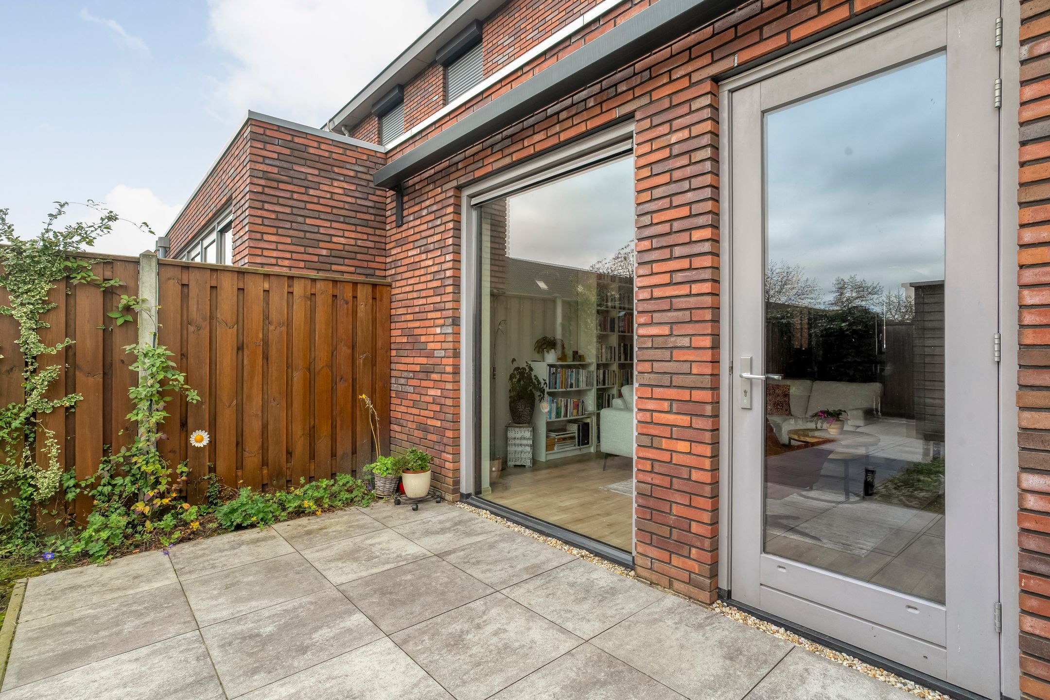 Photo 39 of Schuilenburgstraat 42