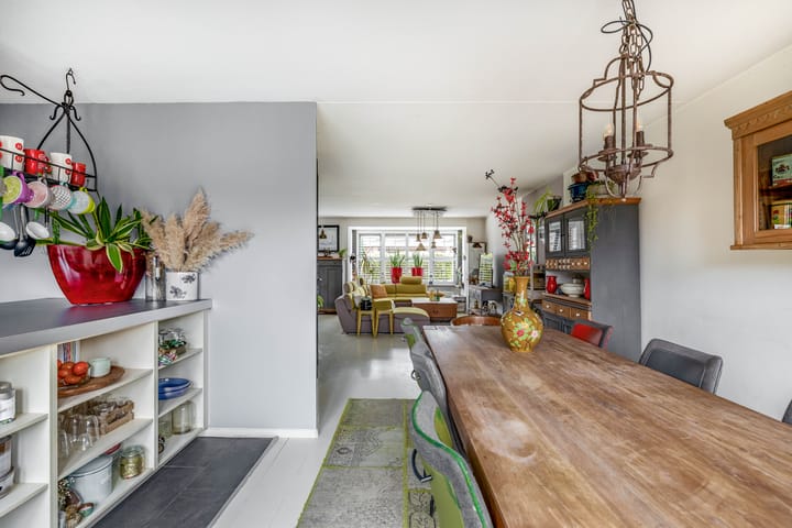 Photo 12 of Oeverloper 19