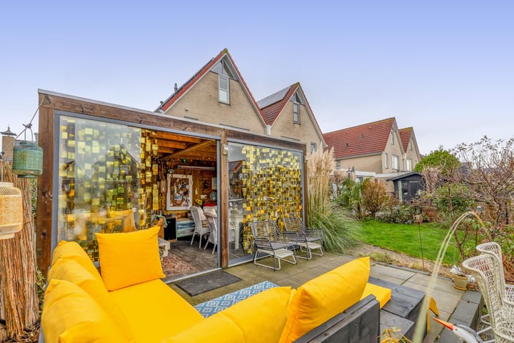 Photo 20 of Oeverloper 19