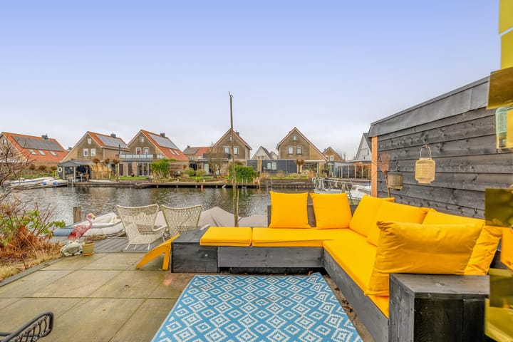 Photo 23 of Oeverloper 19