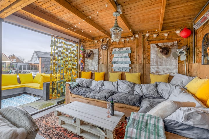 Photo 21 of Oeverloper 19