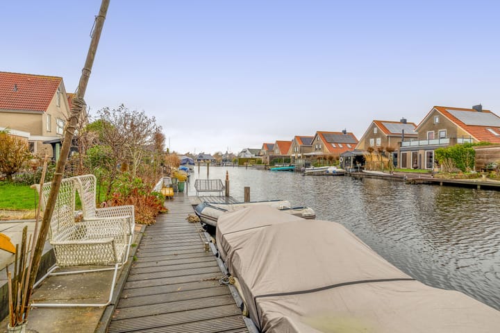 Photo 25 of Oeverloper 19