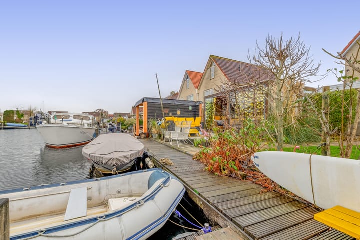 Photo 26 of Oeverloper 19