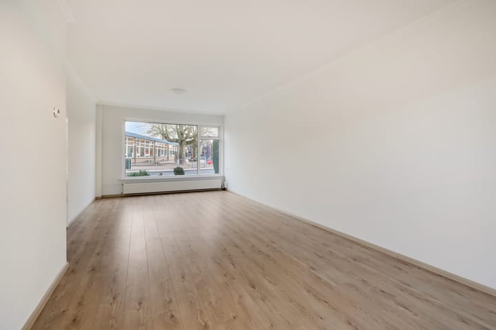 Photo 12 of Michiel de Ruyterstraat 59