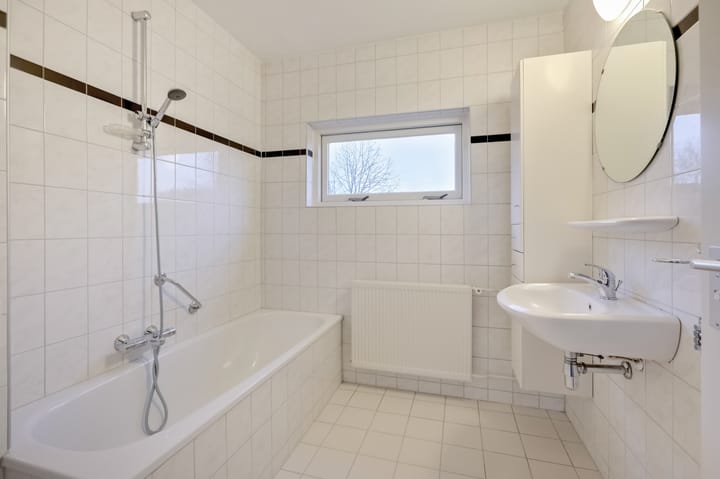 Photo 23 of Michiel de Ruyterstraat 59