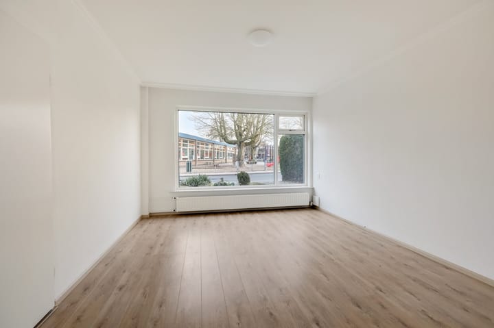 Photo 13 of Michiel de Ruyterstraat 59