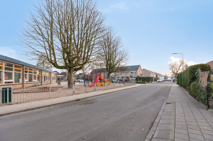 Photo 43 of Michiel de Ruyterstraat 59