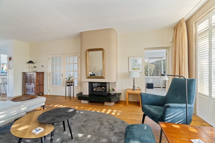 Foto 12 van Erasmusweg 12