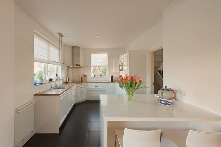 Foto 16 van Erasmusweg 12