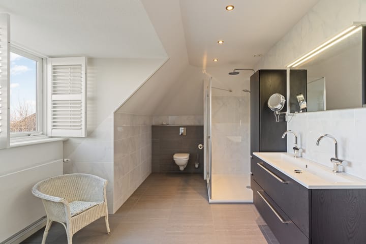 Foto 27 van Erasmusweg 12