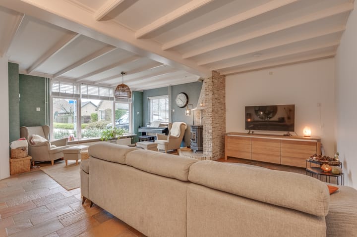 Foto 11 van Burgemeester Geuzestraat 45