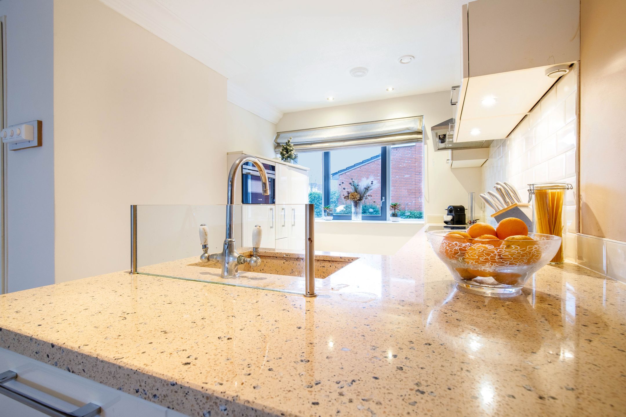 Foto 12 van Raoul Hausmannhof 2