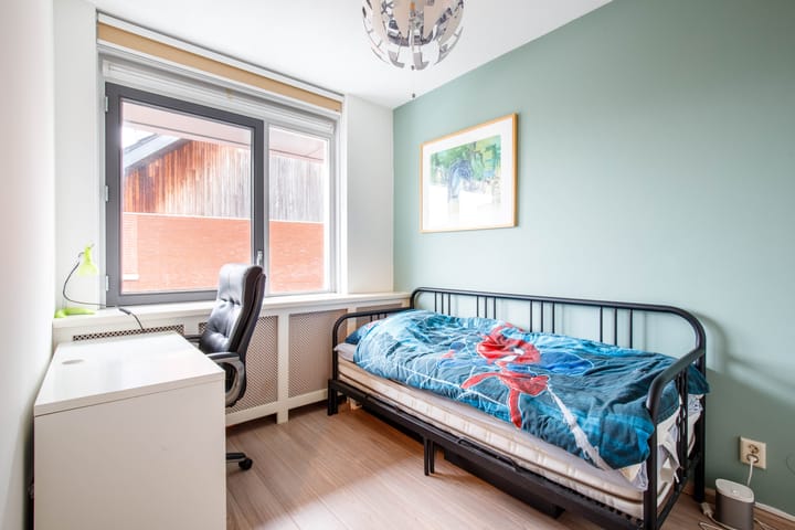 Foto 18 van Raoul Hausmannhof 2