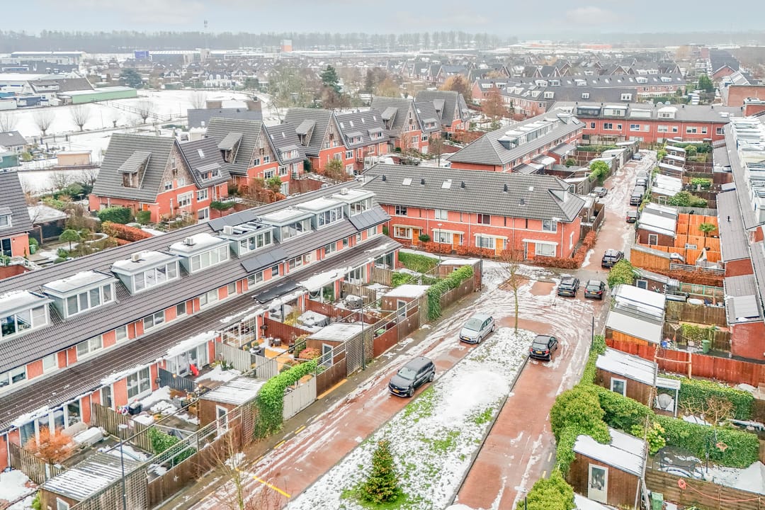 Foto 37 van Raoul Hausmannhof 2