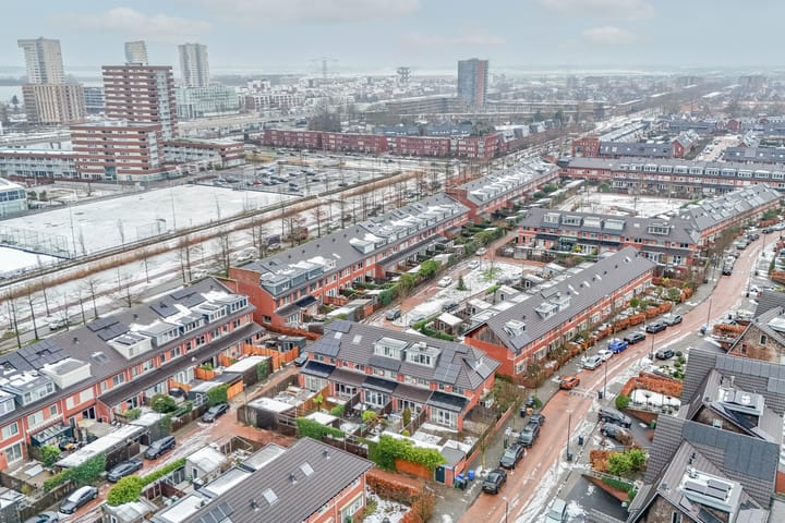 Foto 41 van Raoul Hausmannhof 2