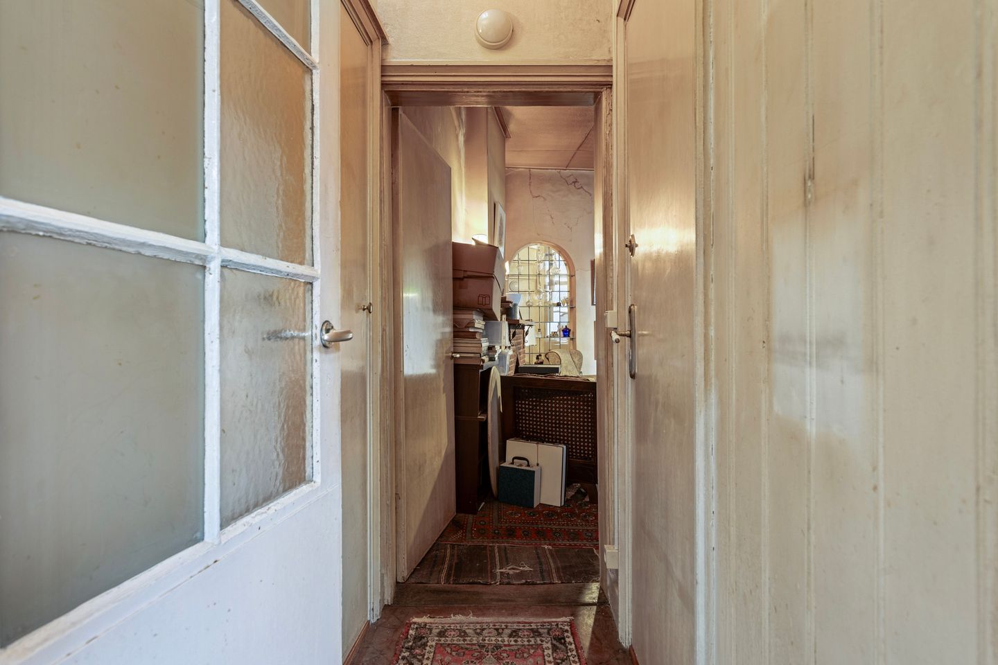 Photo 34 of Warmoesstraat 10