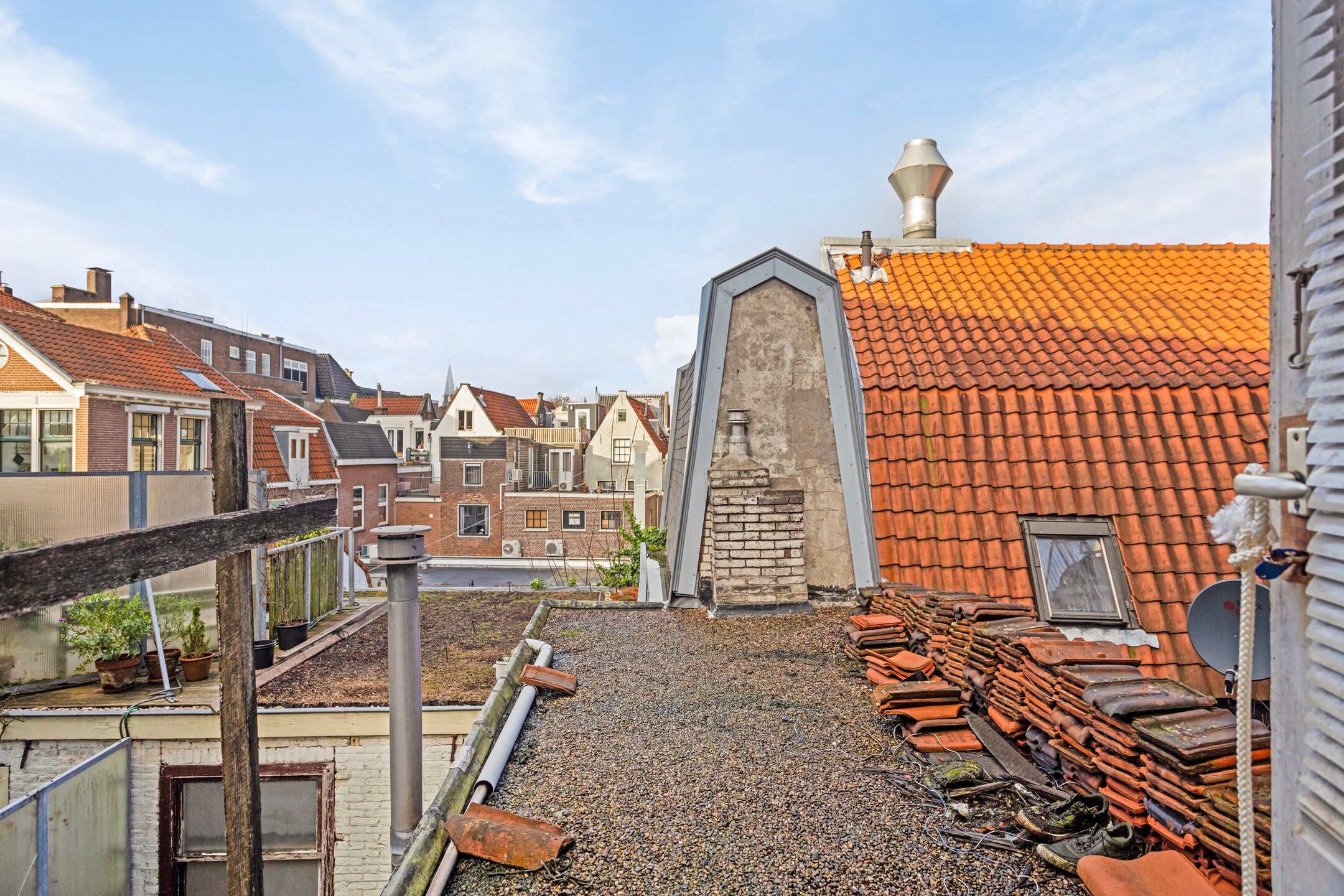 Photo 51 of Warmoesstraat 10