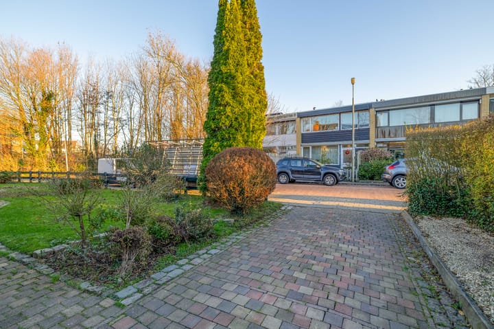 Photo 13 of Vosmaerstraat 14