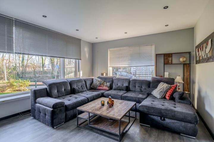 Photo 19 of Vosmaerstraat 14