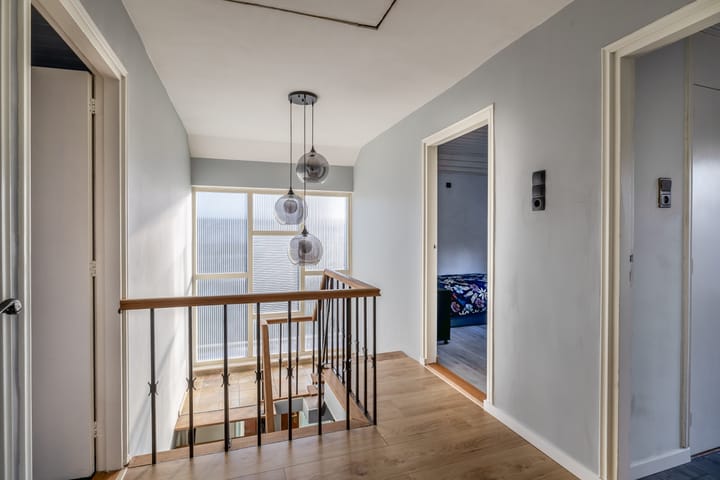 Photo 39 of Vosmaerstraat 14