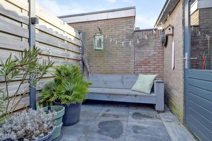 Foto 42 van Zwaluwstraat 108