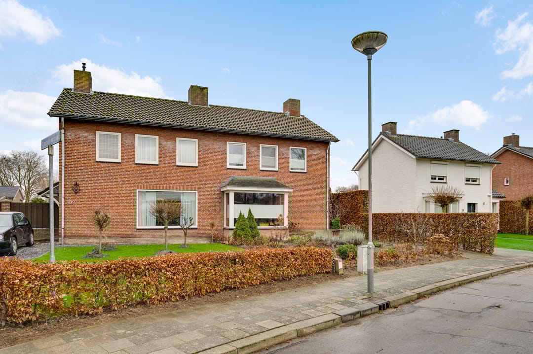 Foto 2 van Bernhardstraat 10