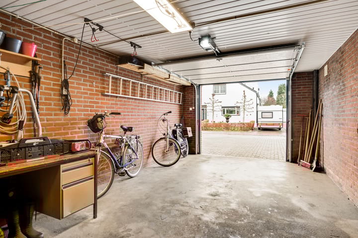 Foto 23 van Bernhardstraat 10