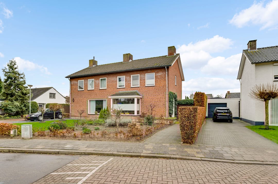 Foto 31 van Bernhardstraat 10