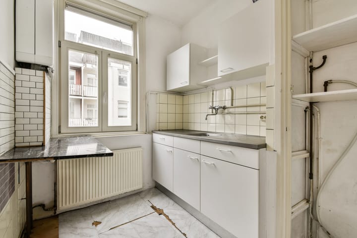 Photo 7 of Wilhelminastraat 128-2