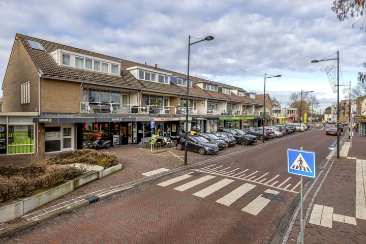 Photo 5 of Dorpsstraat 9