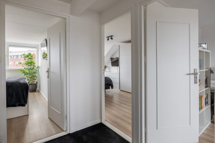 Photo 25 of Dorpsstraat 9