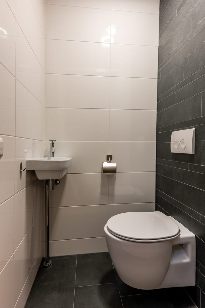 Foto 24 van Uitdamstraat 17