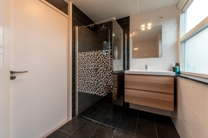 Foto 26 van Uitdamstraat 17