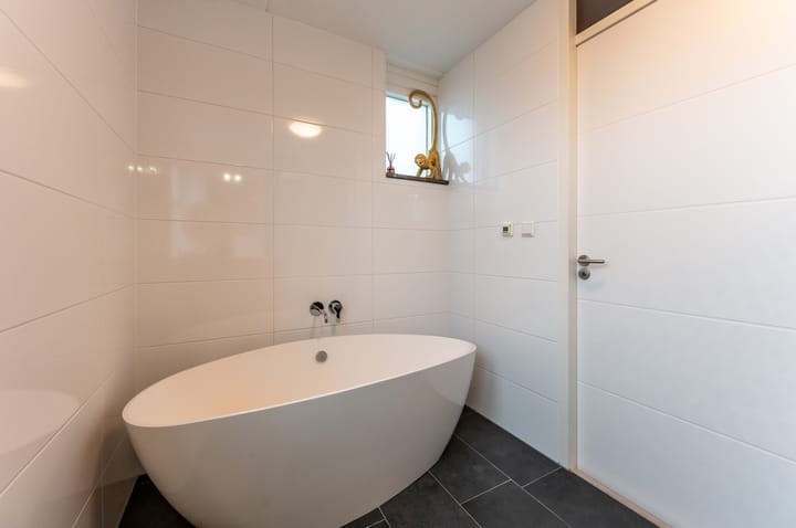 Foto 27 van Uitdamstraat 17