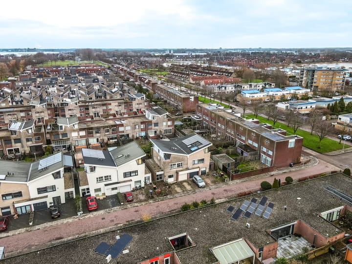 Foto 44 van Uitdamstraat 17