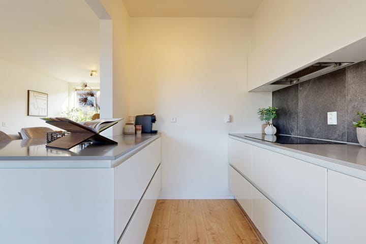 Foto 12 van Prof. van Vollenhovenlaan 19