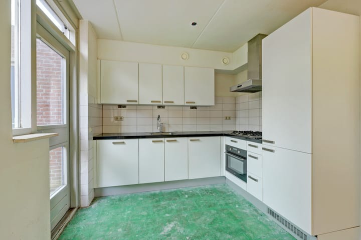 Photo 2 of Planetenstraat 5