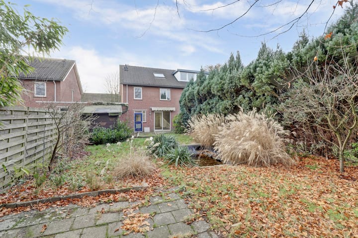 Foto 16 van Planetenstraat 5