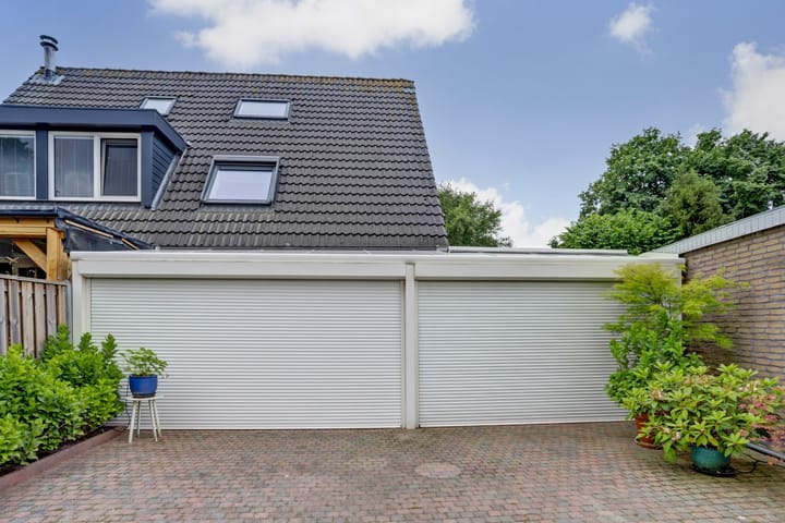 Photo 31 of Anjerstraat 1