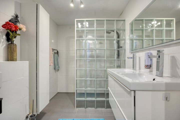 Foto 24 van Walvisbaai 5