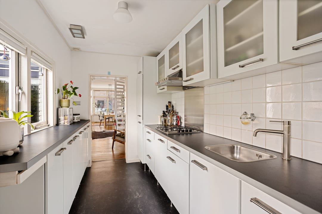 Photo 13 of Johannes ter Horststraat 14