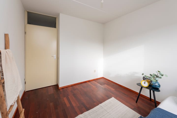 Foto 24 van Roodeschoolstraat 23