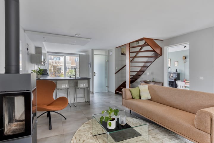 Foto 16 van Morellenstraat 8