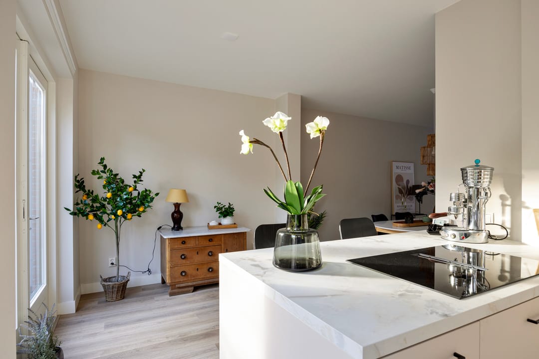 Photo 17 of Cornelis Trompstraat 74