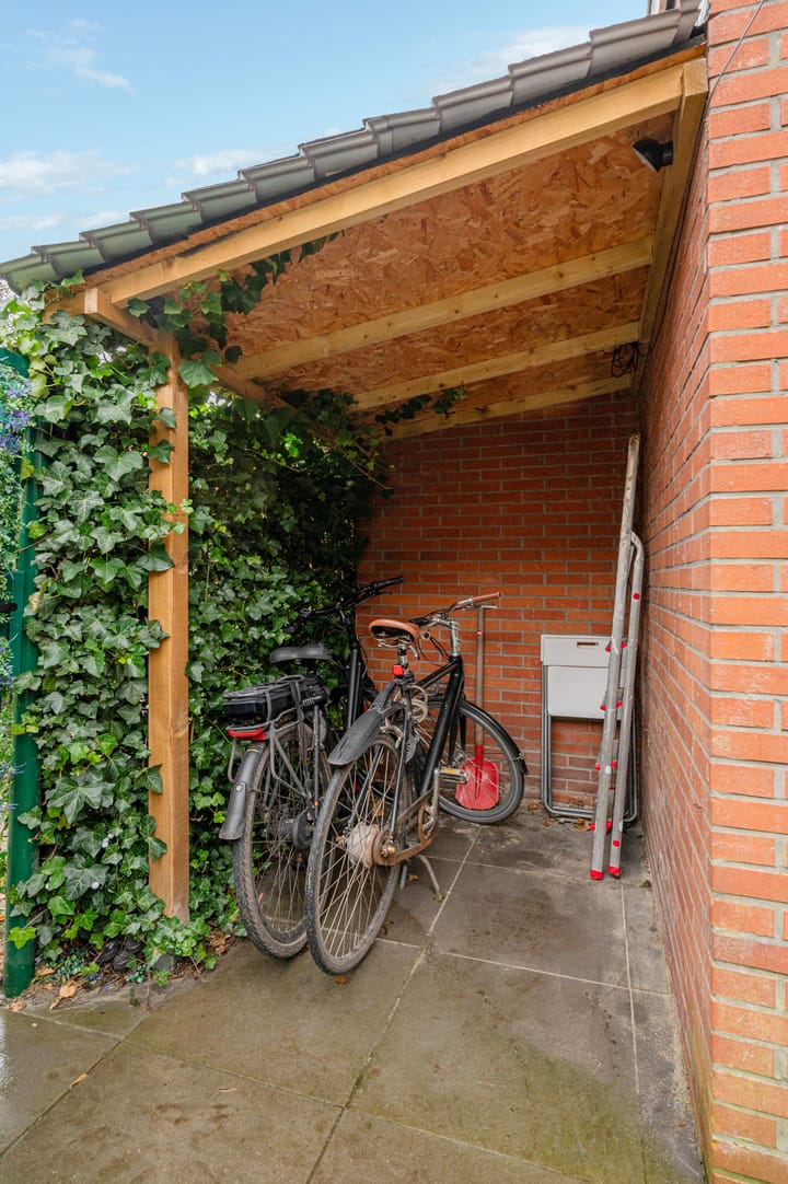 Foto 30 van Korenbloemstraat 4