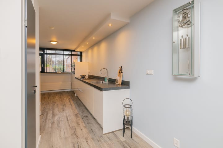 Foto 13 van Anne Vondelingplantsoen 19