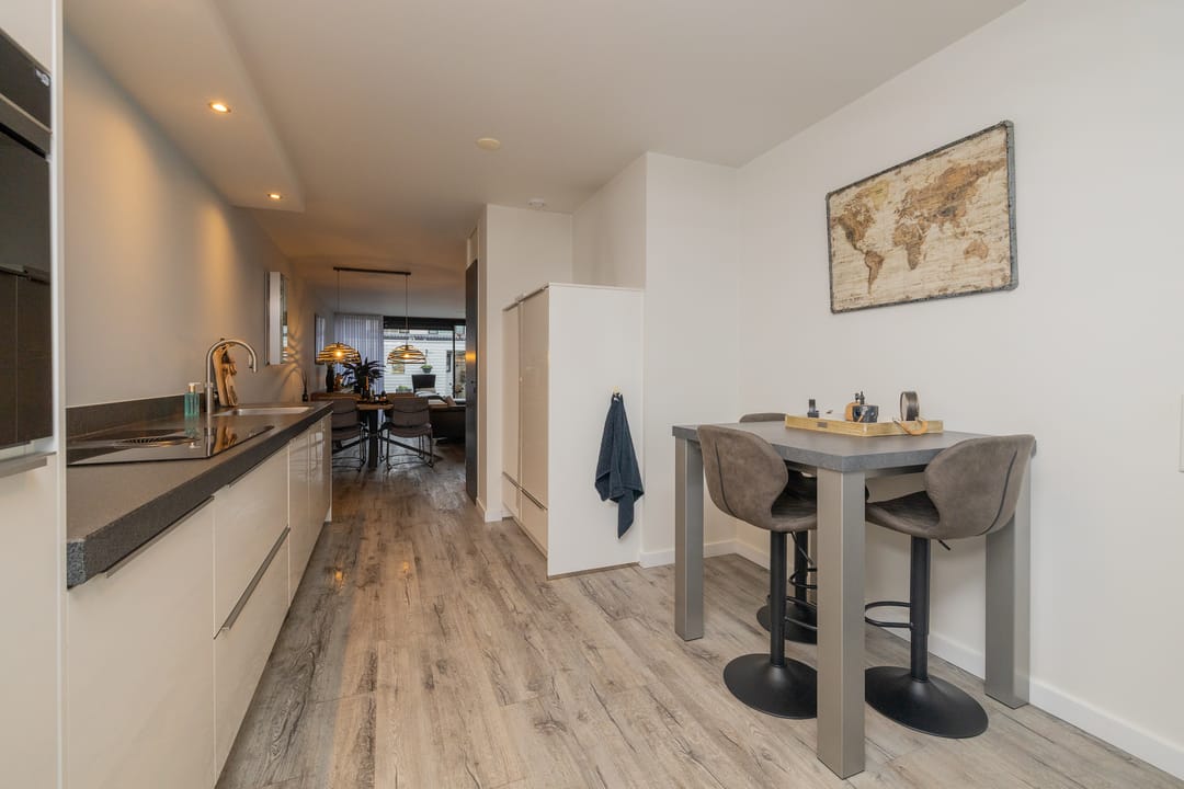 Foto 16 van Anne Vondelingplantsoen 19