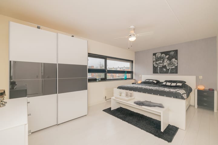 Foto 19 van Anne Vondelingplantsoen 19