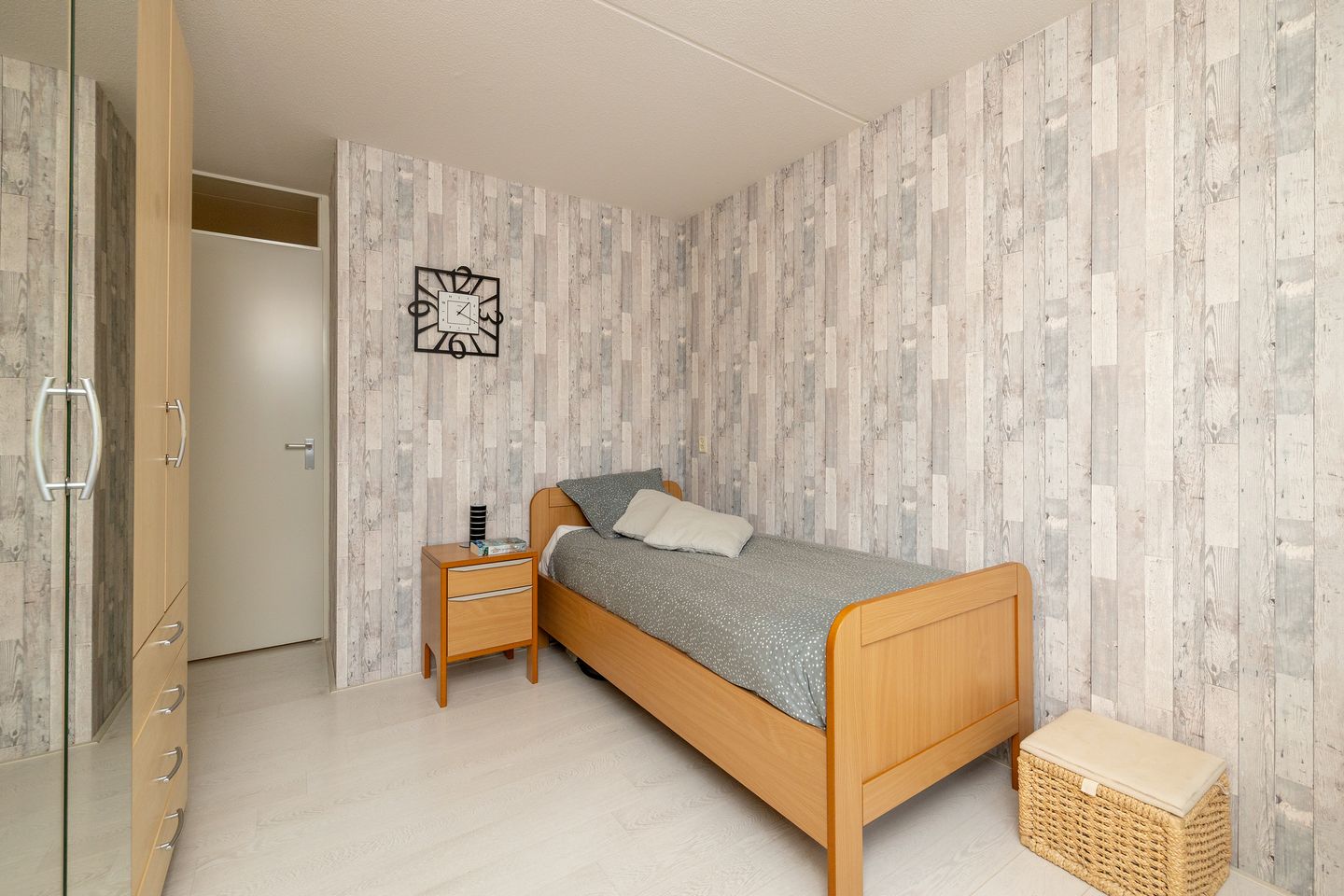 Foto 25 van Anne Vondelingplantsoen 19