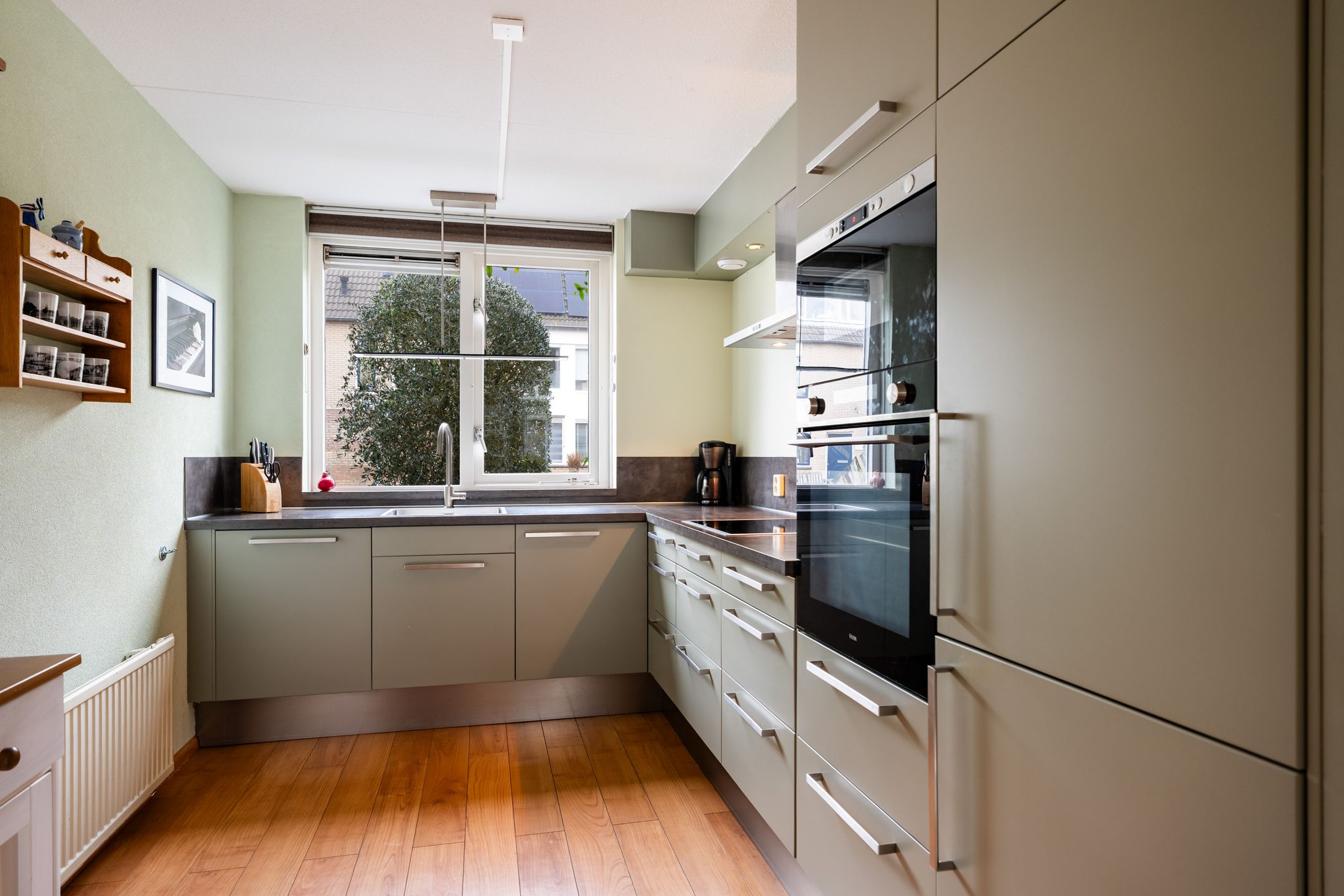 Photo 3 of Sterremos 33